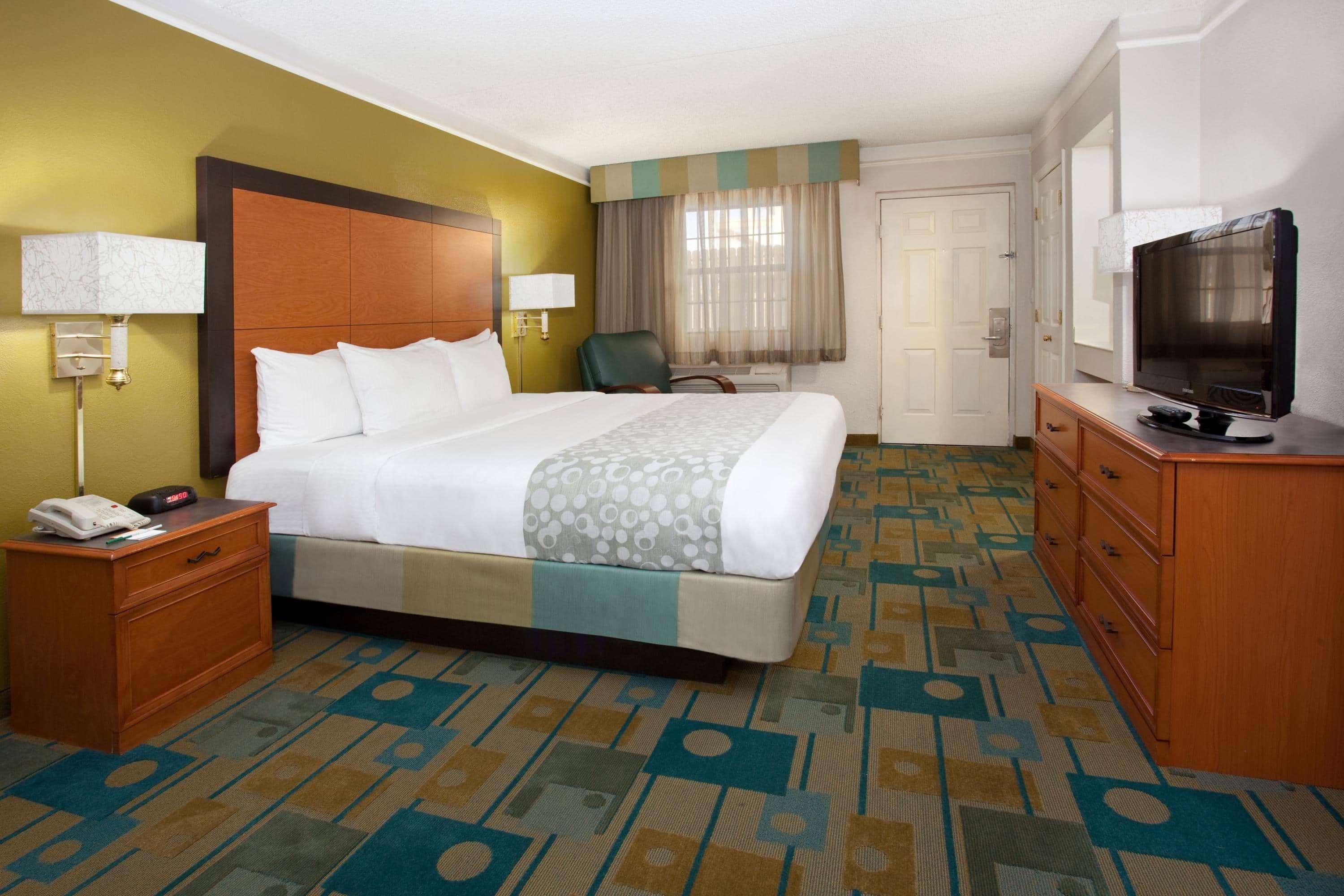 La Quinta Inn By Wyndham Denver Central Екстериор снимка