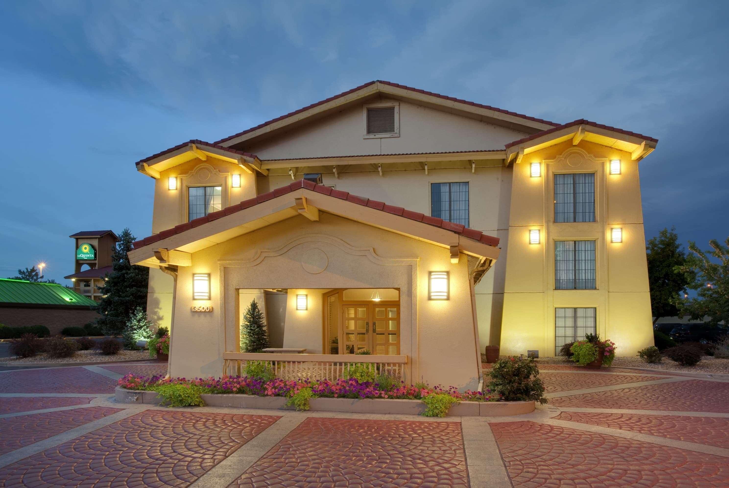 La Quinta Inn By Wyndham Denver Central Екстериор снимка